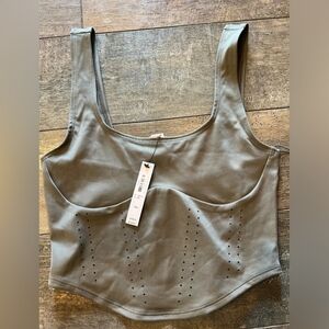 VICTORIA SECRET CROP TOP